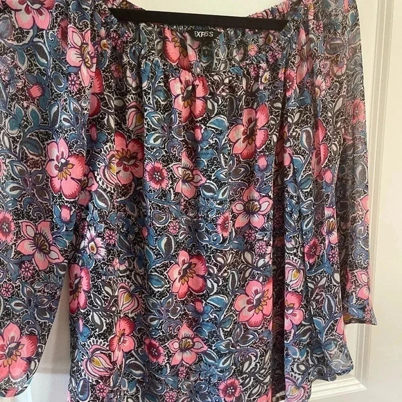 Express Tops - Express l Off the Shoulder Floral Blouse l S
